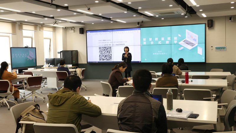 成人高考与自考：含金量对比解析